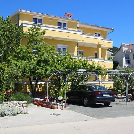 Apartments with a parking space Baska, Krk - 18716 Bagian luar foto